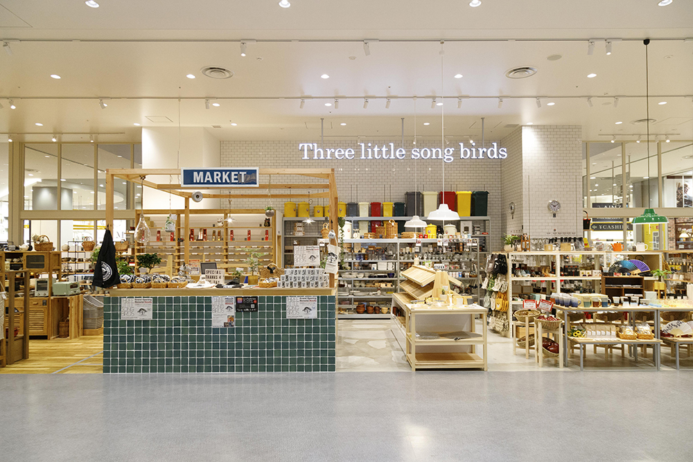 Three Little Song Birds コレットマーレ